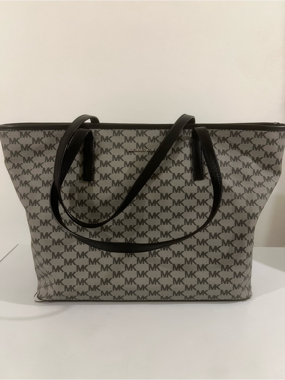 Michael Kors Beige & Black MK Signature Tote